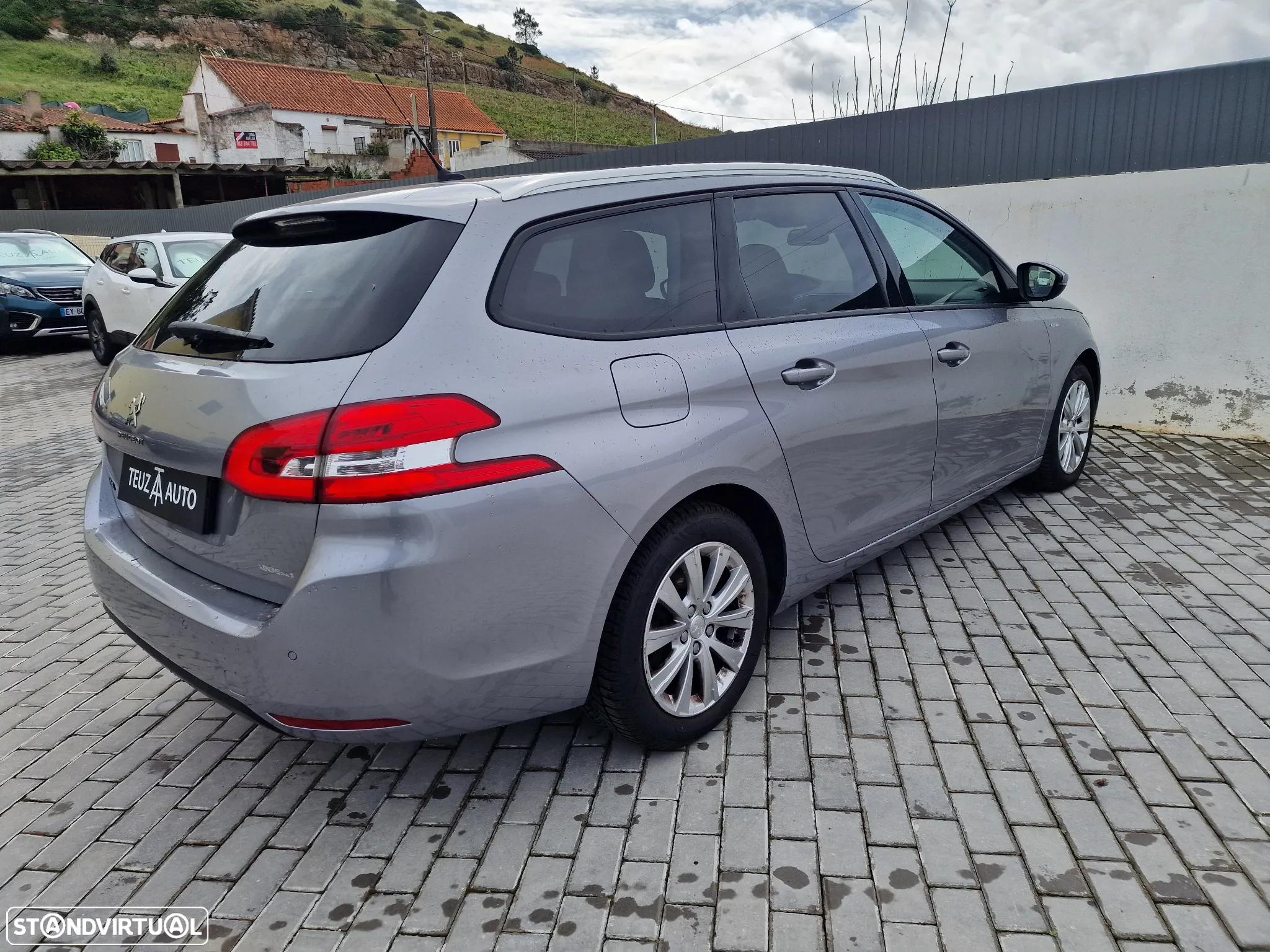 Peugeot 308 SW 1.5 BlueHDi Style - 11