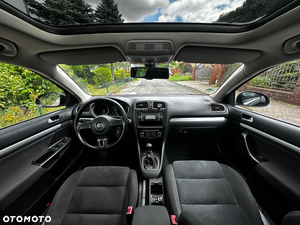 Volkswagen Golf - 9