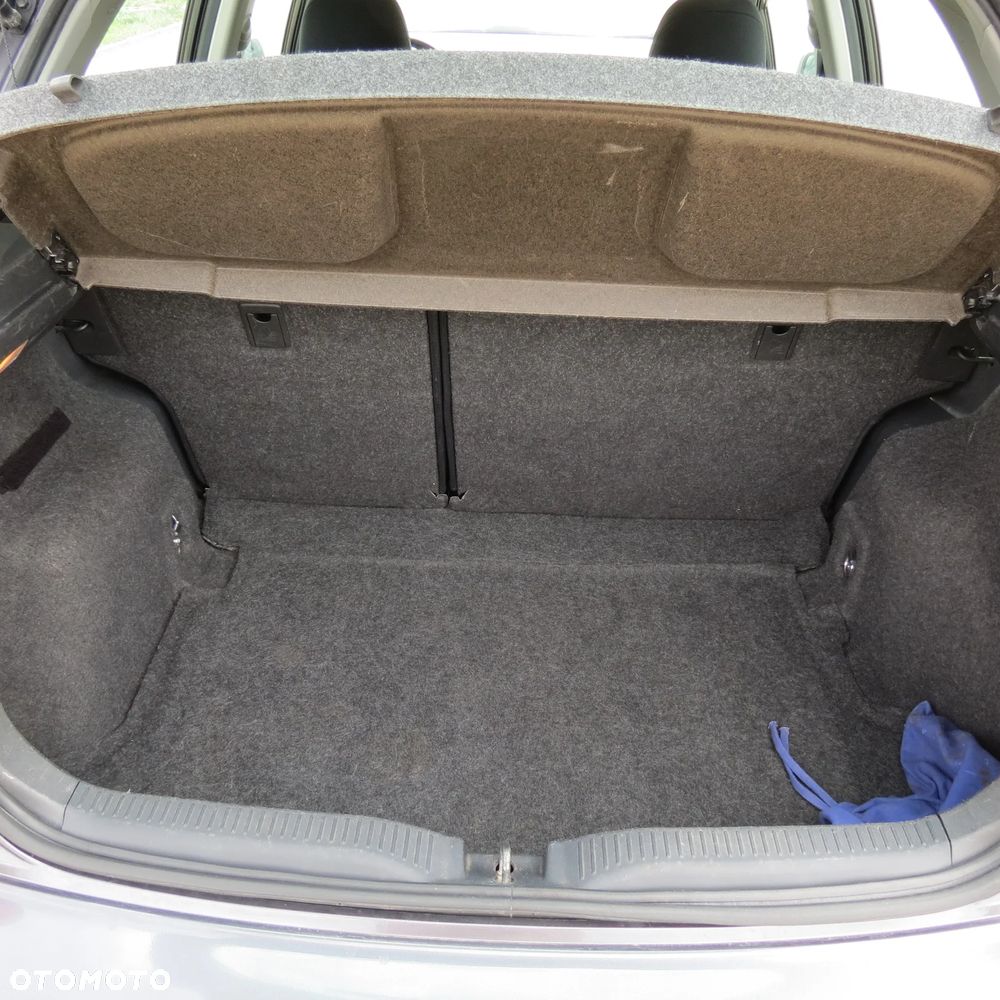 Toyota Auris 2.0 D-4D Life+ - 17