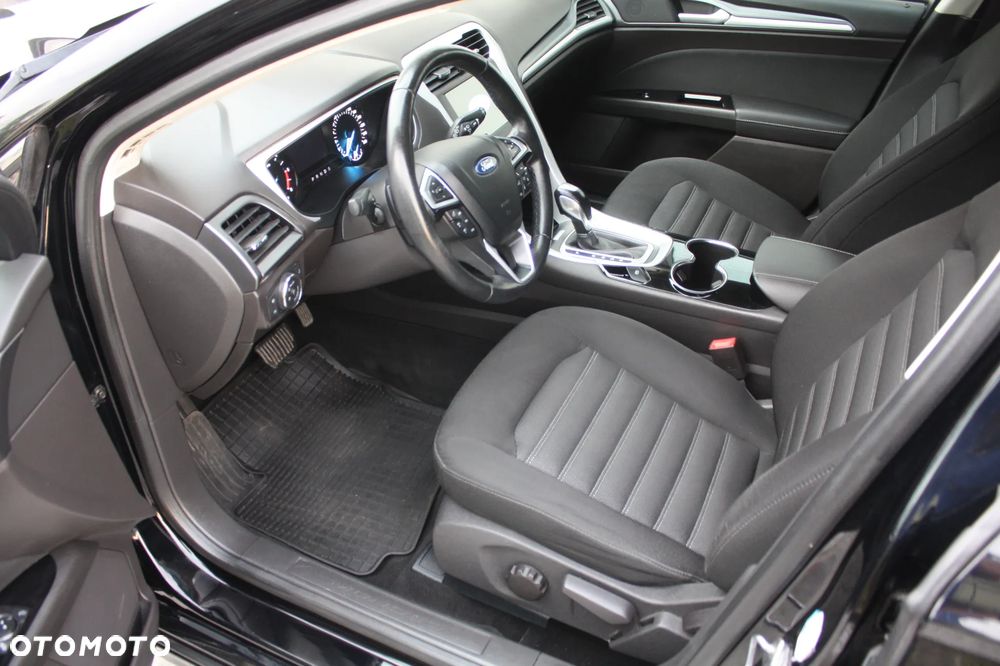 Ford Mondeo 2.0 TDCi STart-Stopp PowerShift-Aut Titanium - 8