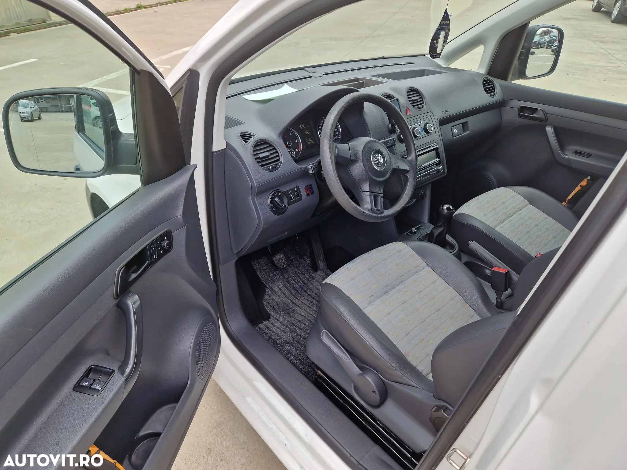 Volkswagen Caddy 1.6 TDI (5-Si.) BlueMotion - 7