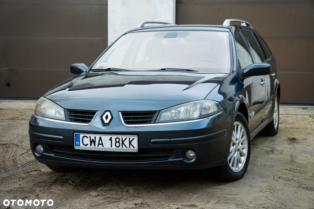 Renault Laguna - 1