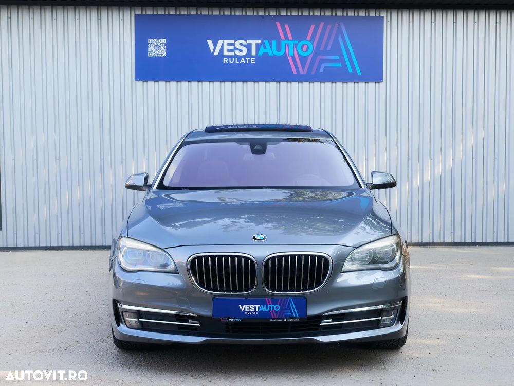 BMW Seria 7 730Ld BluePerformance Edition Exclusive - 3