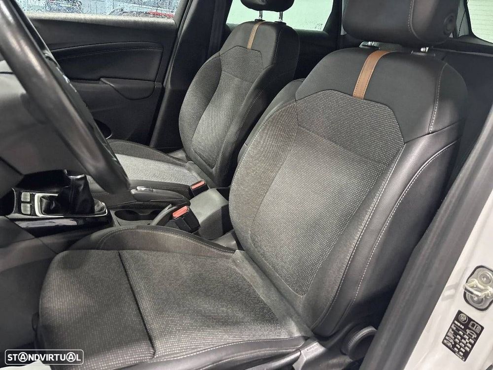 Opel Crossland X - 9