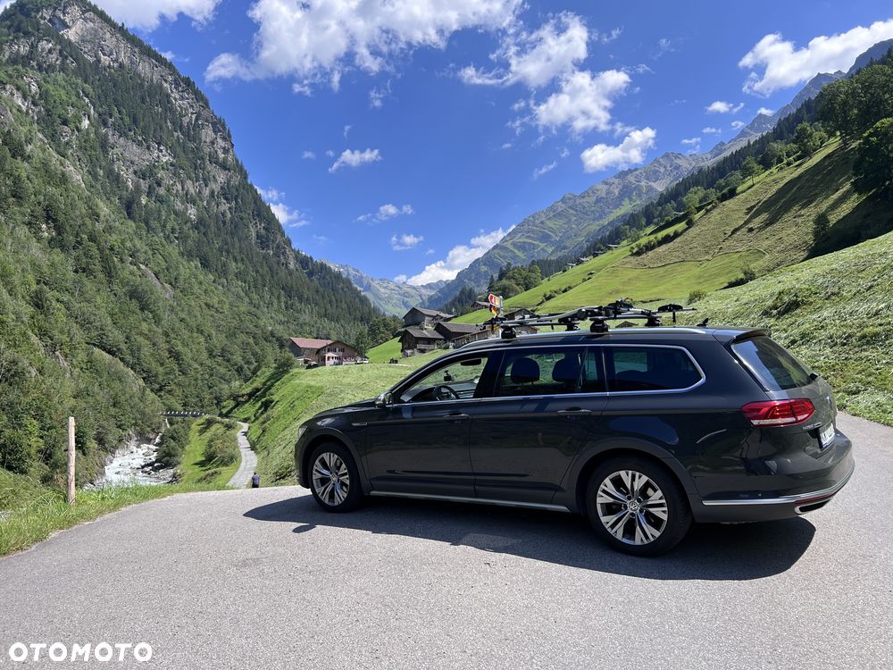 Volkswagen Passat Alltrack - 17