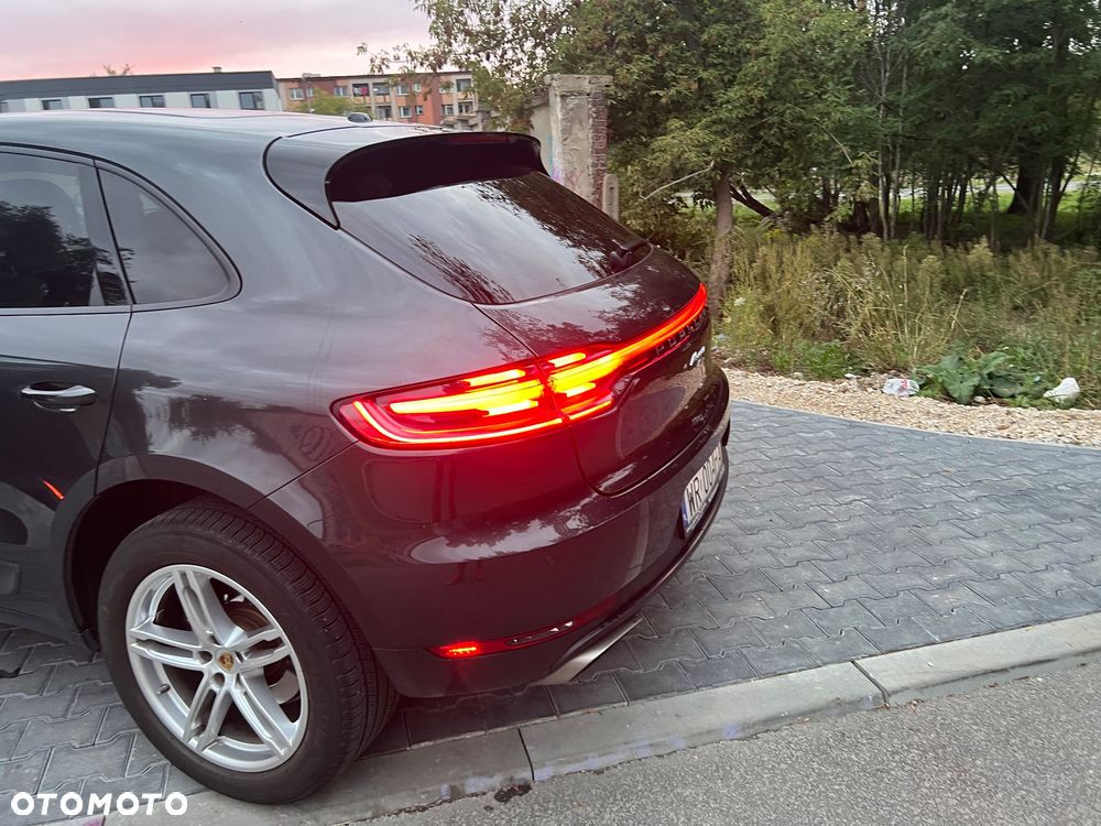 Porsche Macan - 16