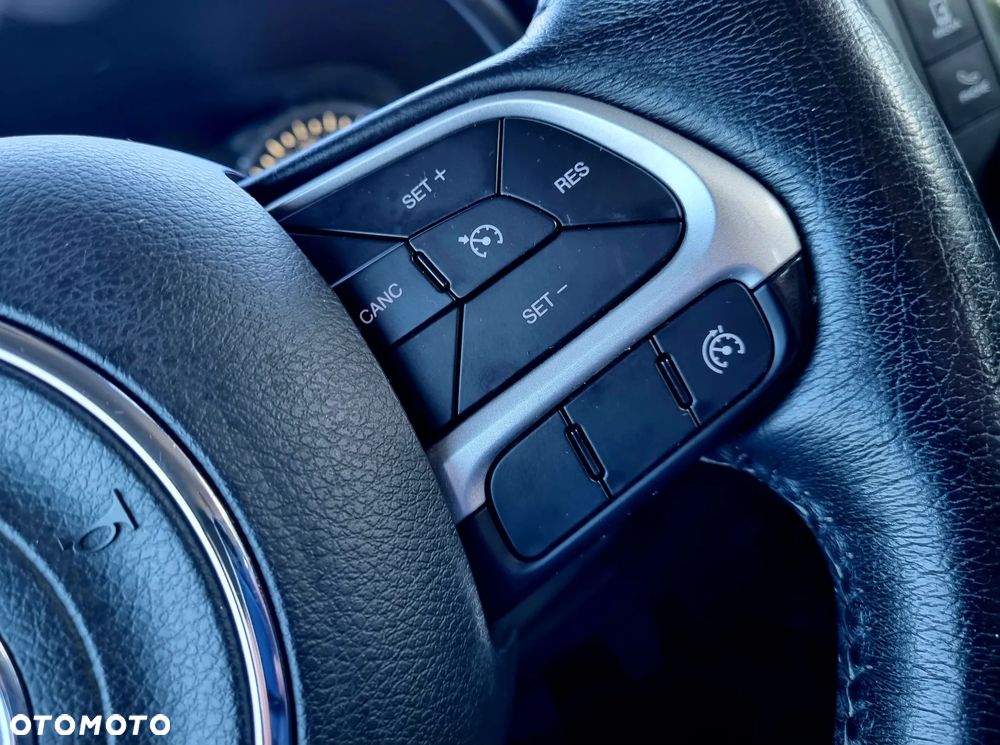 Jeep Renegade 1.6 E-TorQ Longitude FWD - 23