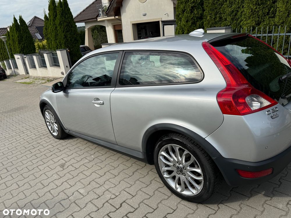 Volvo C30 2.0D - 10