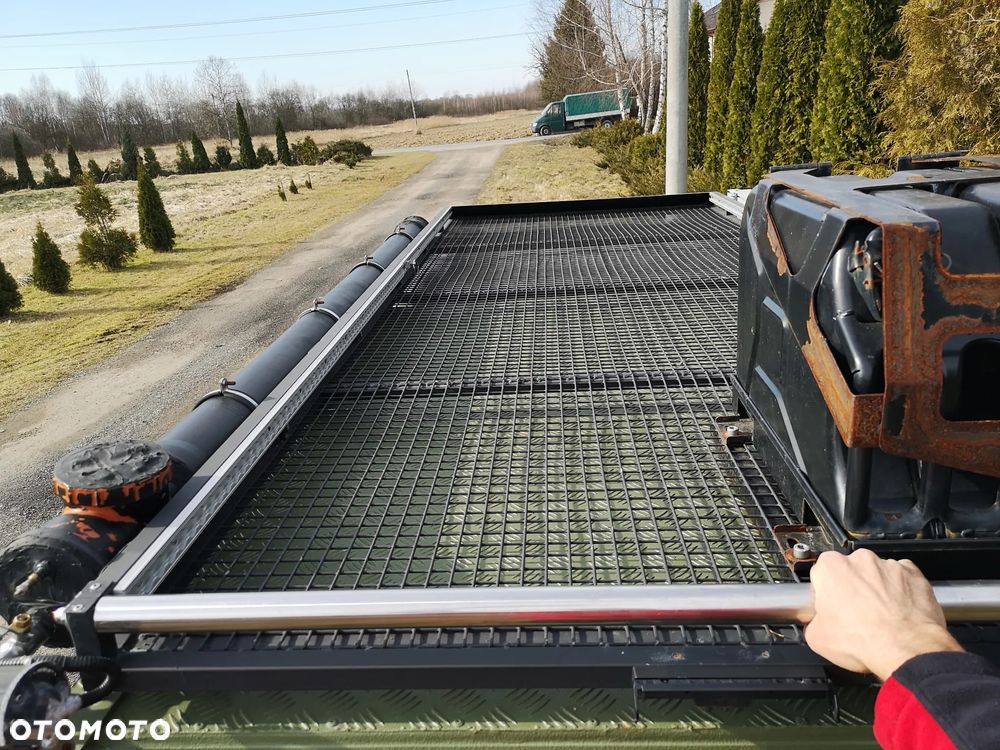 Mazda Seria B 2500 2.5 TD SDX - 24