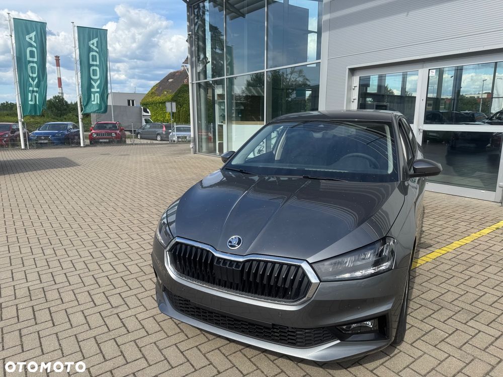 Skoda Fabia 1.0 TSI Drive - 1