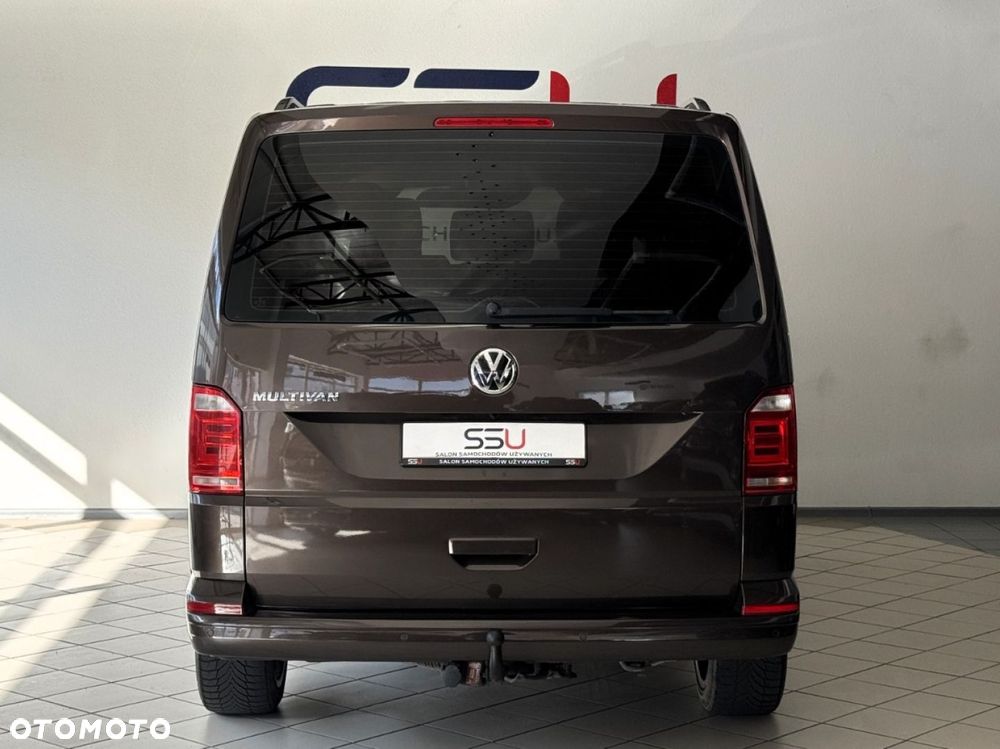 Volkswagen Multivan - 14