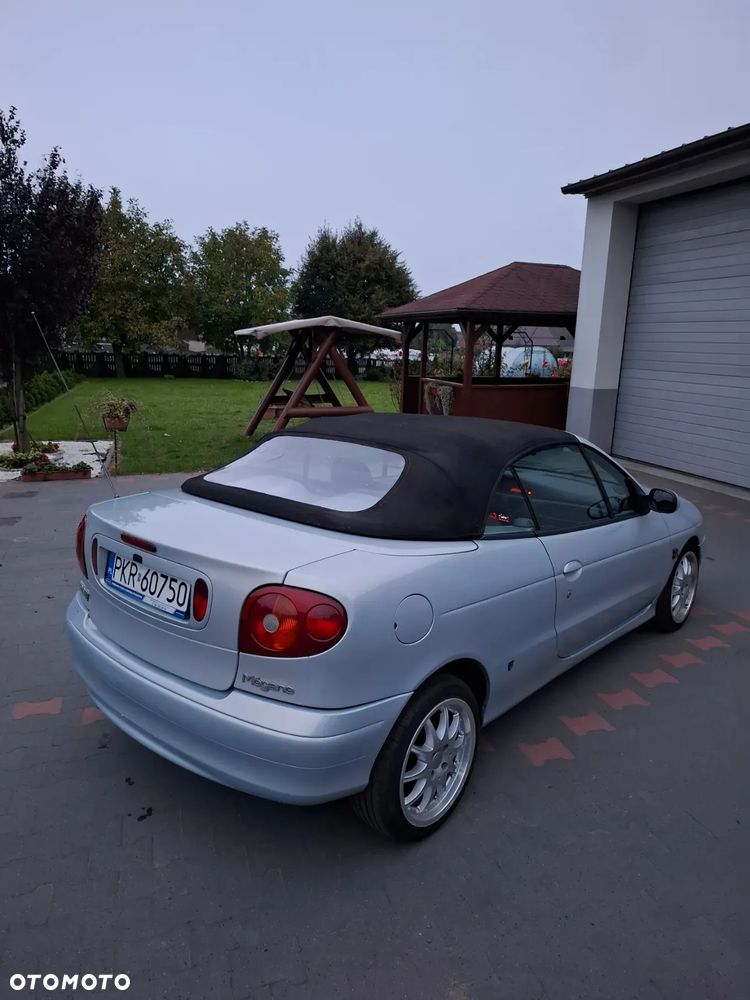 Renault Megane - 5