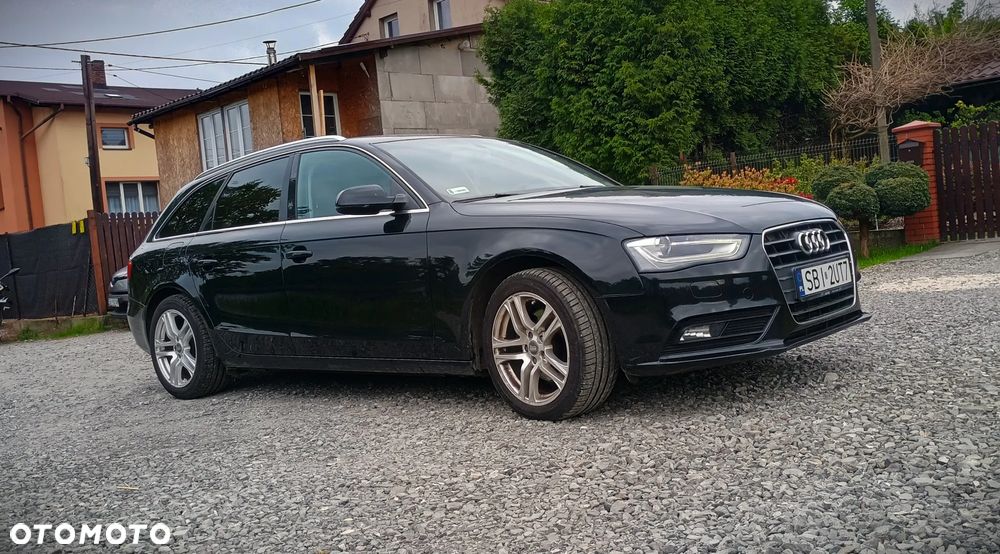 Audi A4 Avant 2.0 TDI DPF Ambiente - 12