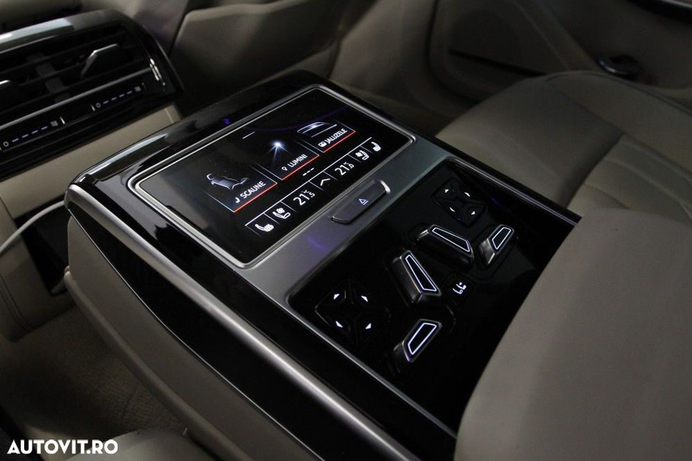 Audi A8 - 15
