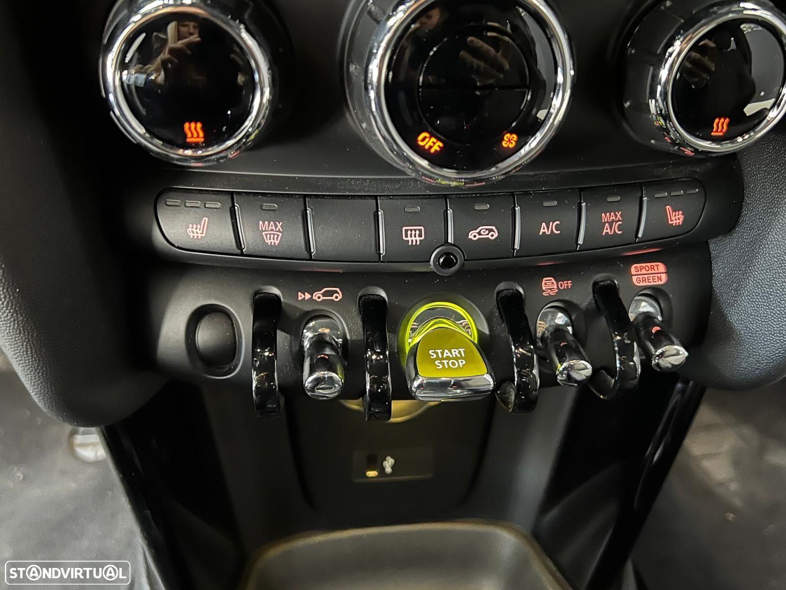 MINI 3 Portas Cooper SE S - 27