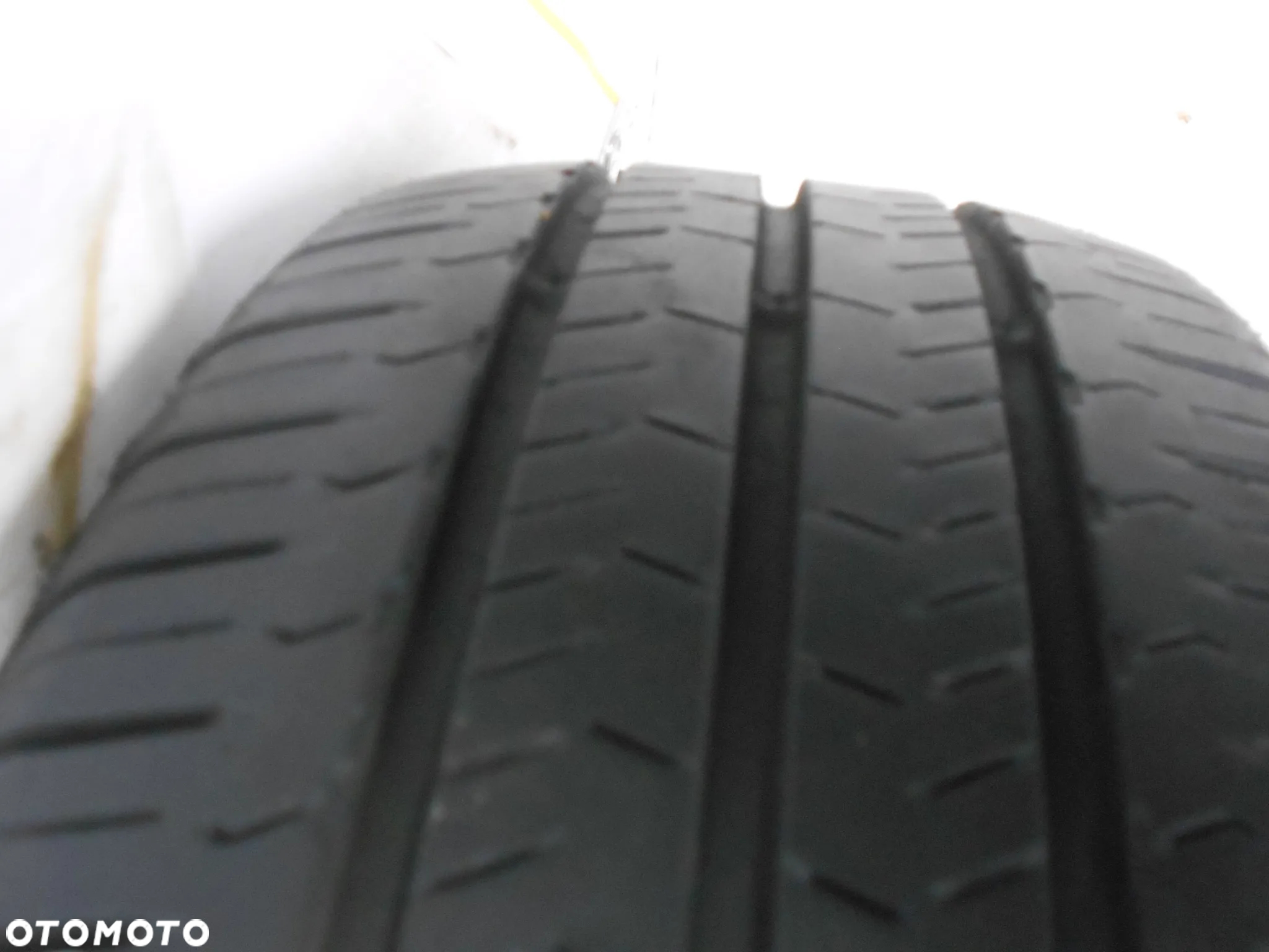 OPONA POJEDYNKA 205/65R16C NEXEN ROADIAN CT 08 DOT 0723 7.9MM - 2