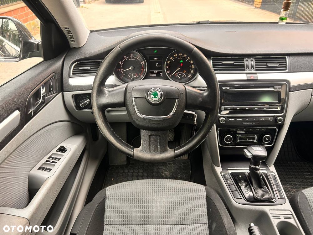 Skoda Superb 1.8 TSI Elegance DSG - 7