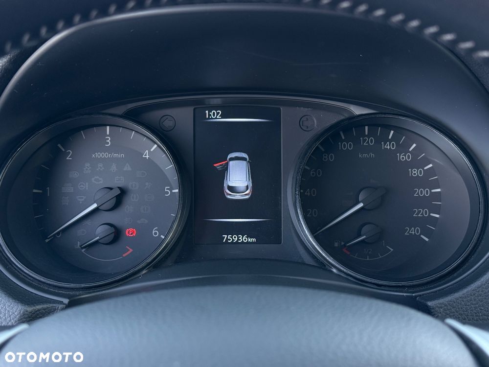 Nissan Qashqai - 14