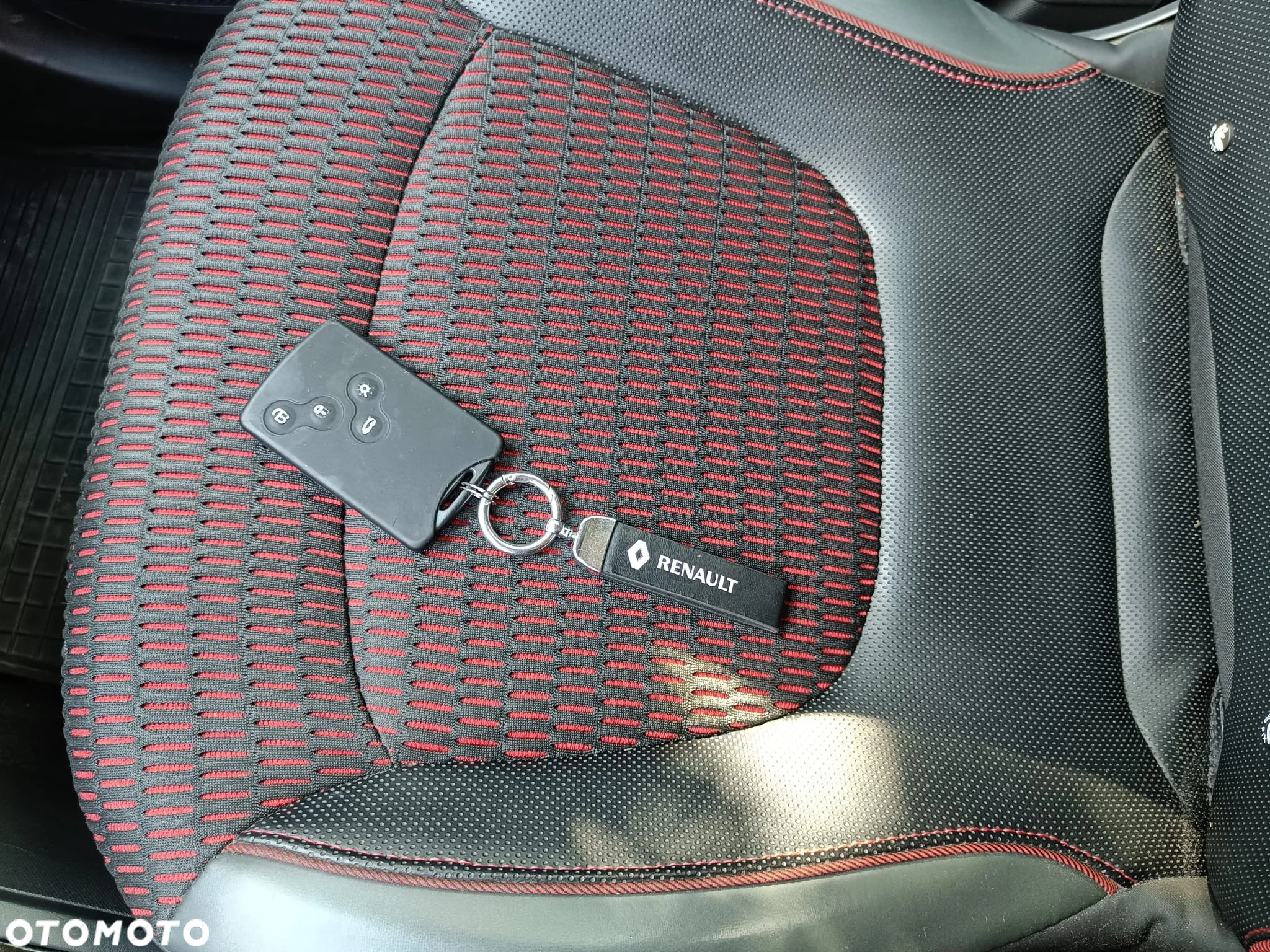 Renault Captur 1.2 TCe Intens EDC - 21