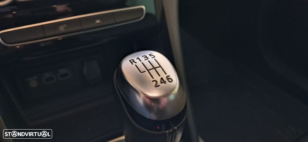 Renault Mégane Sport Tourer 1.5 Blue dCi Techno - 9