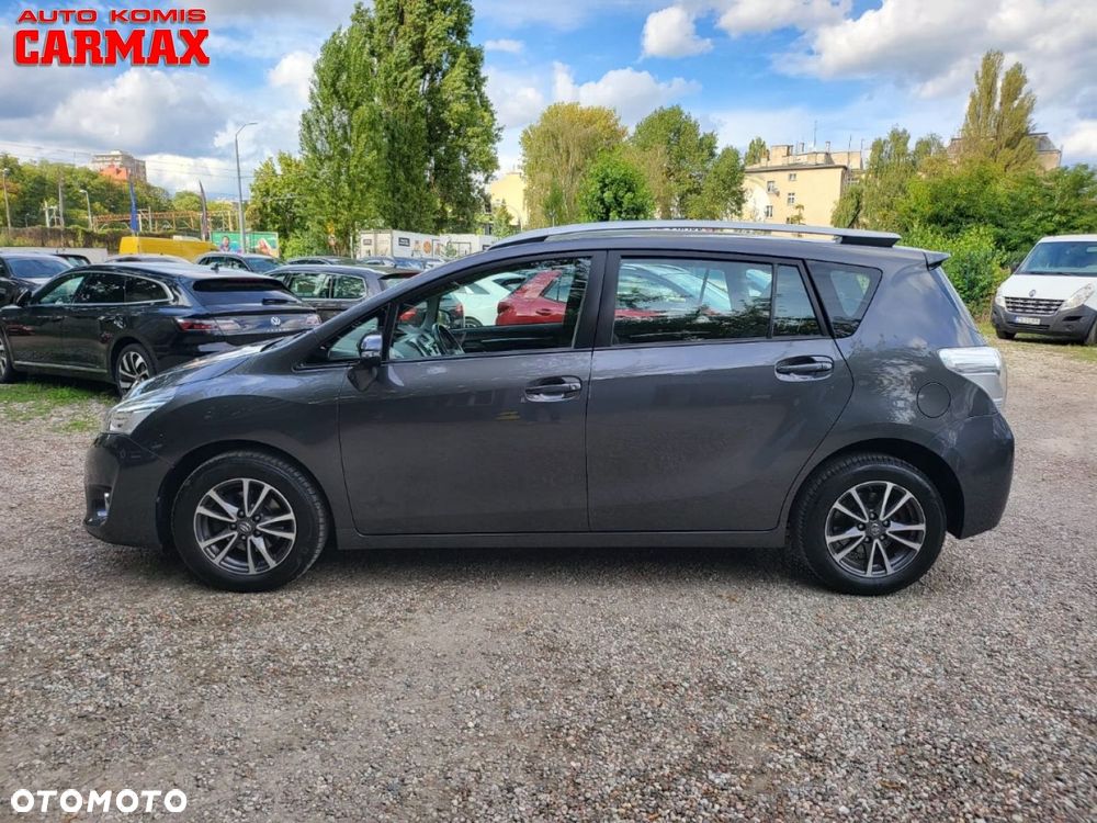 Toyota Verso - 4