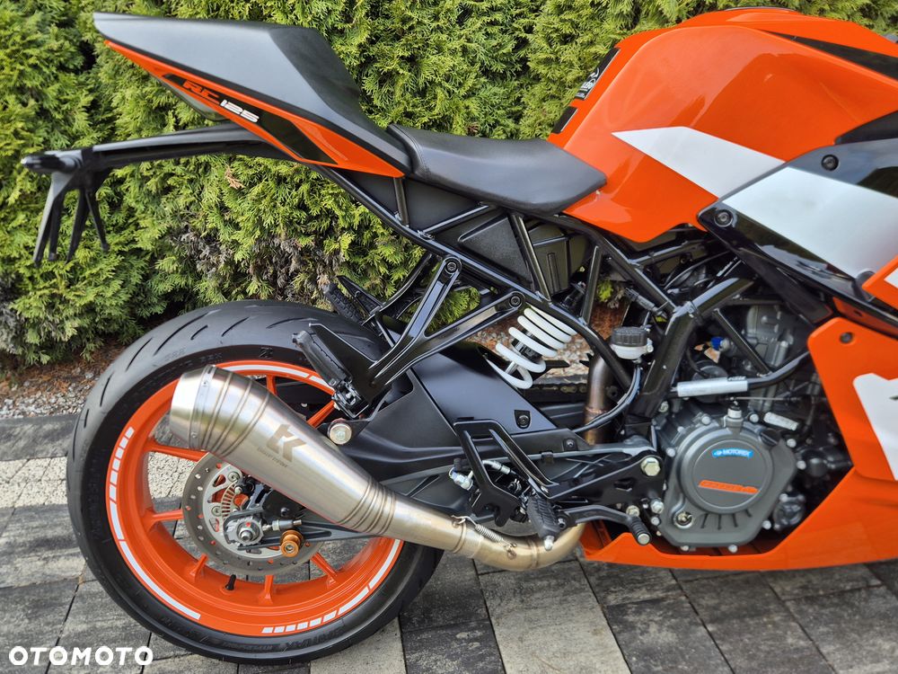 KTM RC 125 - 9