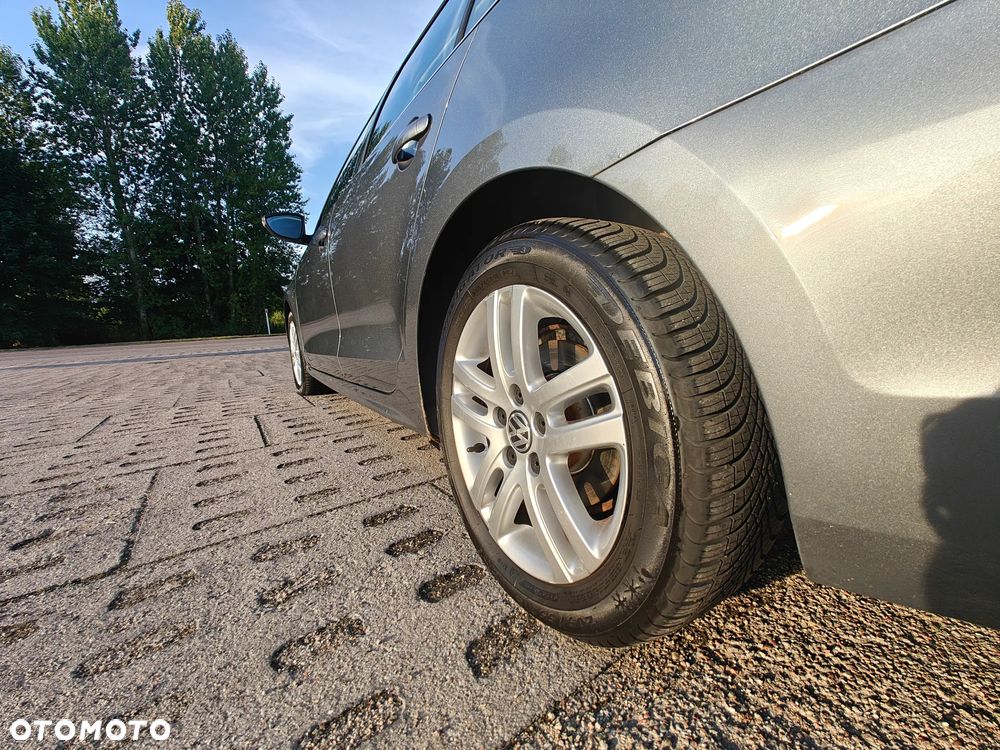 Volkswagen Jetta 1.4 TSI Highline - 16