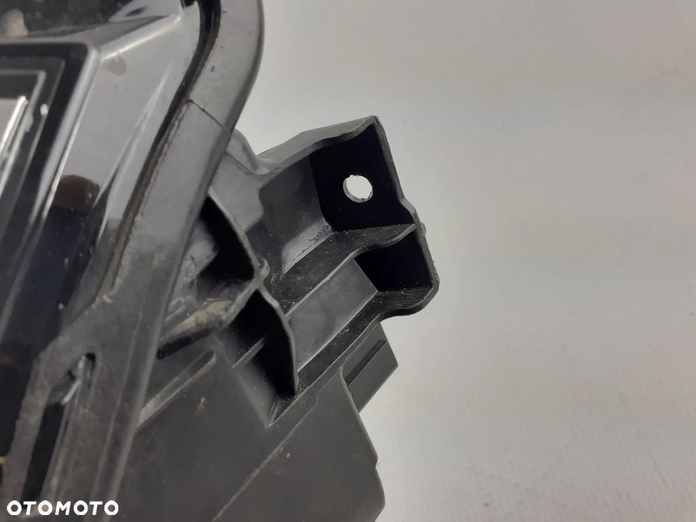 Lampa lewa Full LED Volvo XC60 II 22-24.32342506 - 6