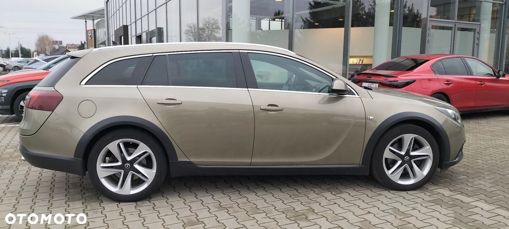 Opel Insignia CT 2.0 T 4x4 EU6 - 2