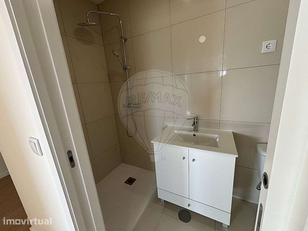 Apartamento T2 para arrendamento - Grande imagem: 4/14