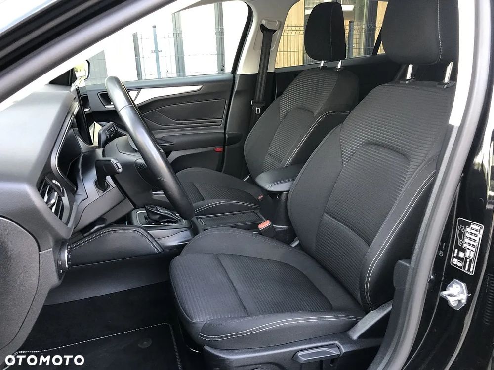 Ford Focus 1.0 EcoBoost mHEV Active Design - 11