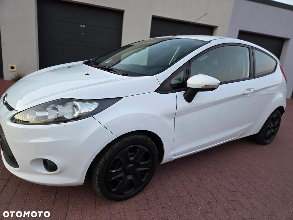 Ford Fiesta 1.25 Champions Edition - 4