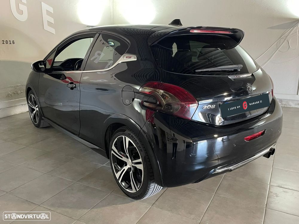Peugeot 208 GTI 200 THP - 10