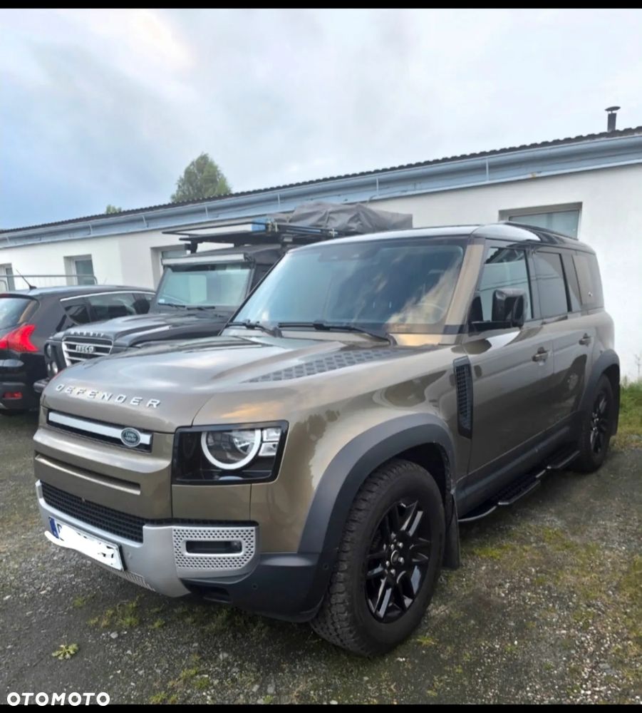 Land Rover Defender - 3