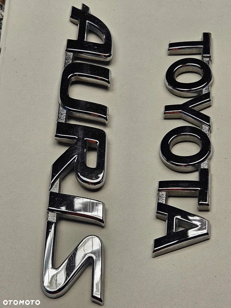 Napis Znaczek Emblemat Klapa Klapy Toyota Auris I 1 Lift - 9