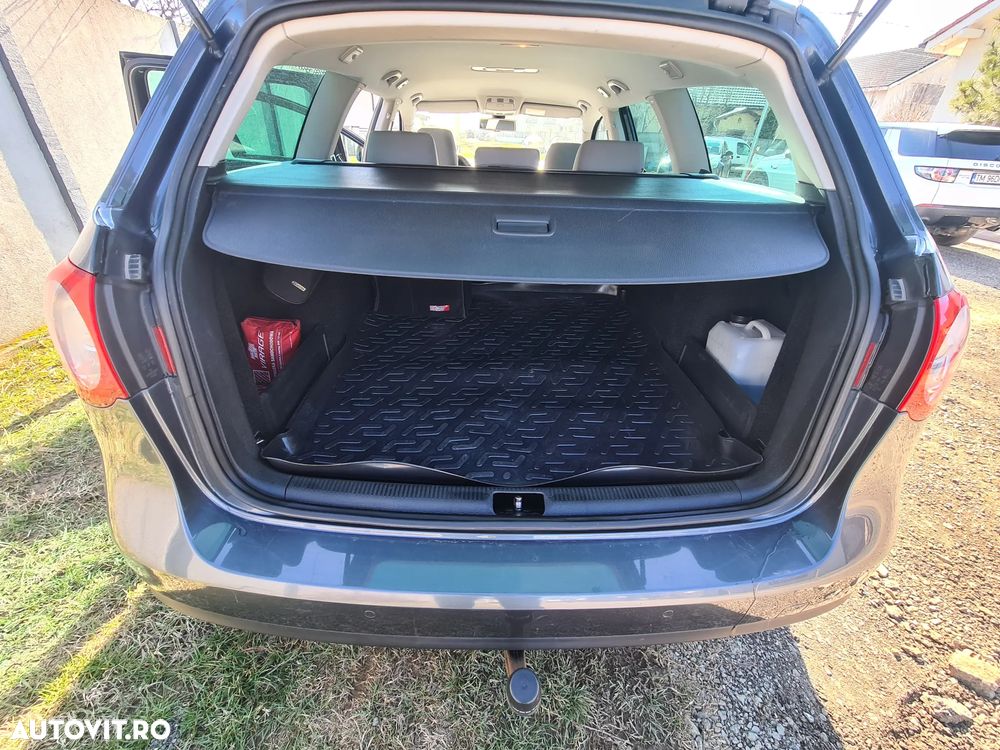 Volkswagen Passat 1.4 TSI Comfortline DSG - 8