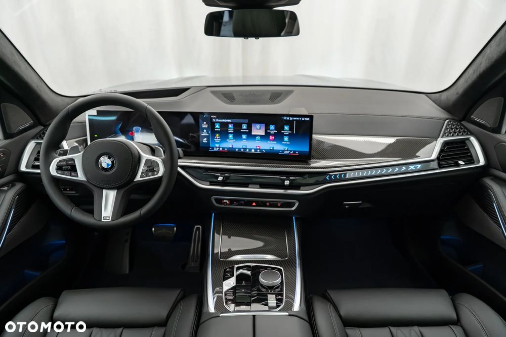 BMW X7 - 36