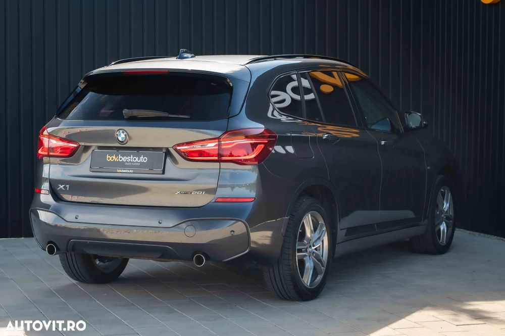 BMW X1 xDrive20i AT M Sport - 7