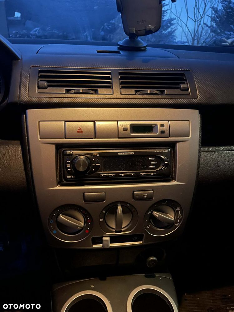 Mazda 2 1.25l Comfort - 6