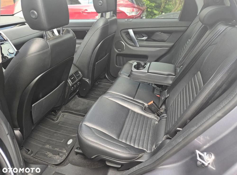 Land Rover Discovery Sport P250 SE - 22