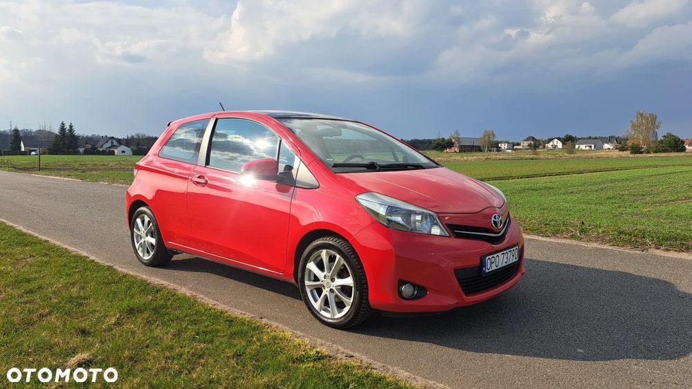Toyota Yaris 1.33 VVT-i Executive - 2