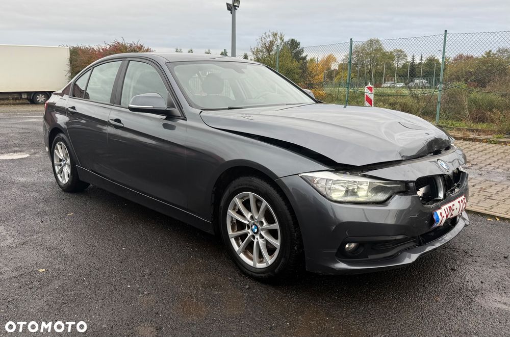 BMW Seria 3 318d Modern Line - 3