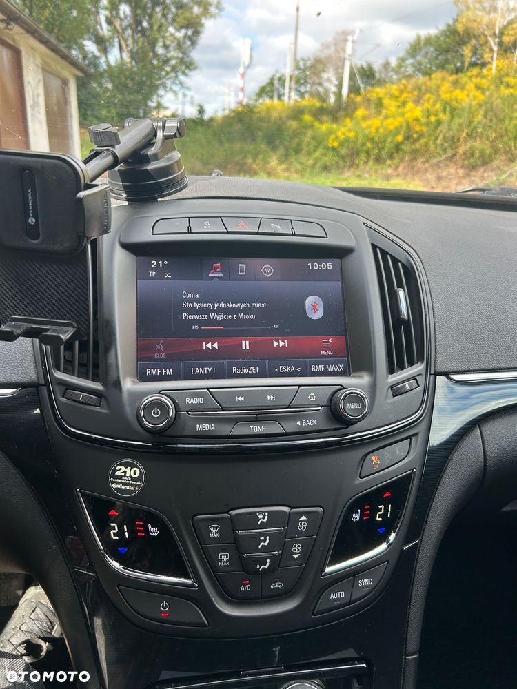 Opel Insignia 2.0 T Cosmo - 25