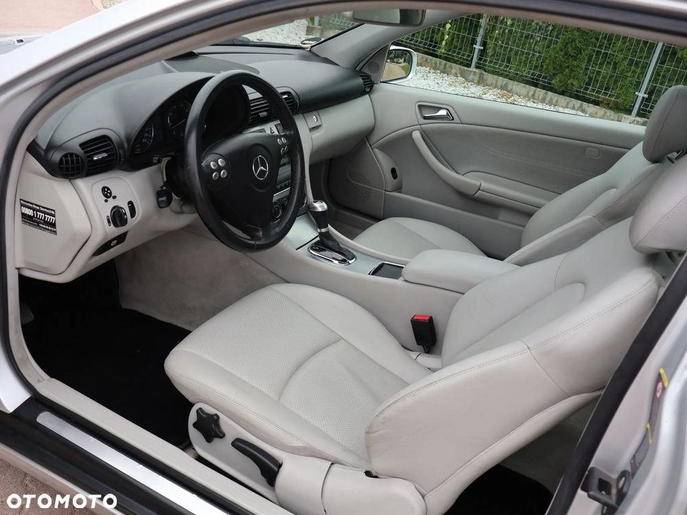 Mercedes-Benz Klasa C 160 Kompressor Sportcoupe Automatik - 21