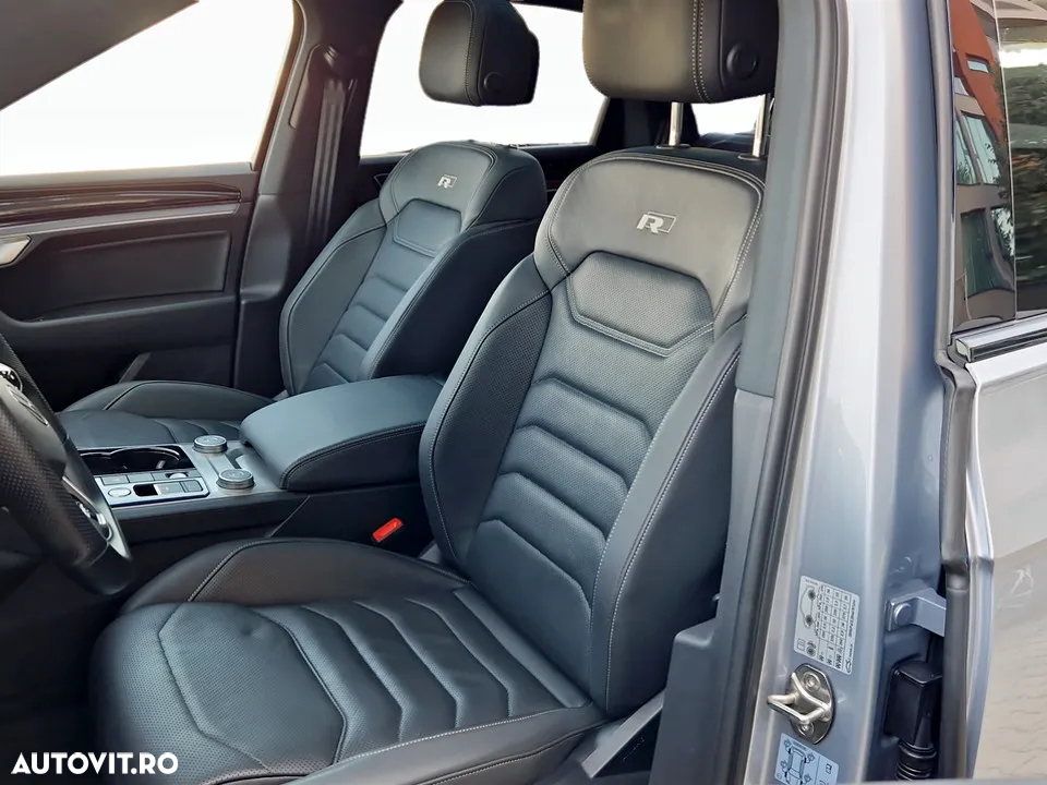 Volkswagen Touareg V6 TDI R-Style - 13