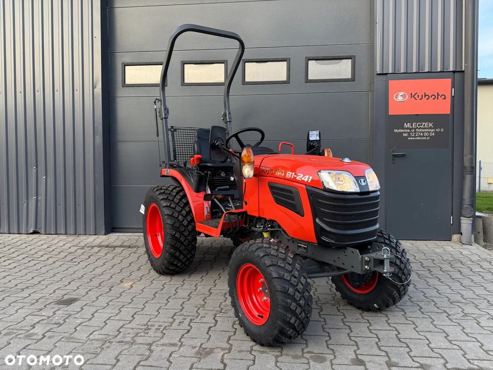 Kubota B1241 - 4