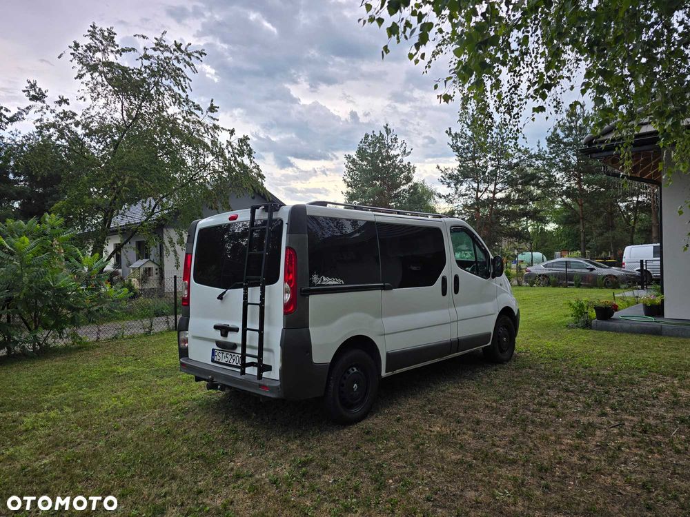 Renault Trafic - 2