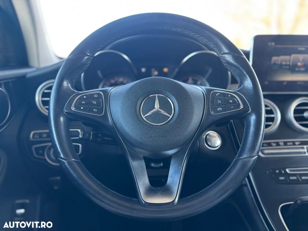 Mercedes-Benz GLC - 23