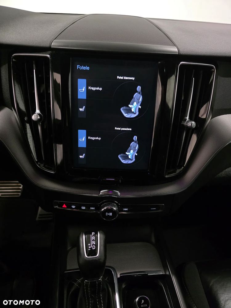 Volvo XC 60 D4 Geartronic RDesign - 11
