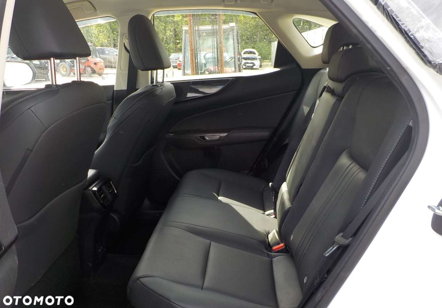 Lexus NX - 25